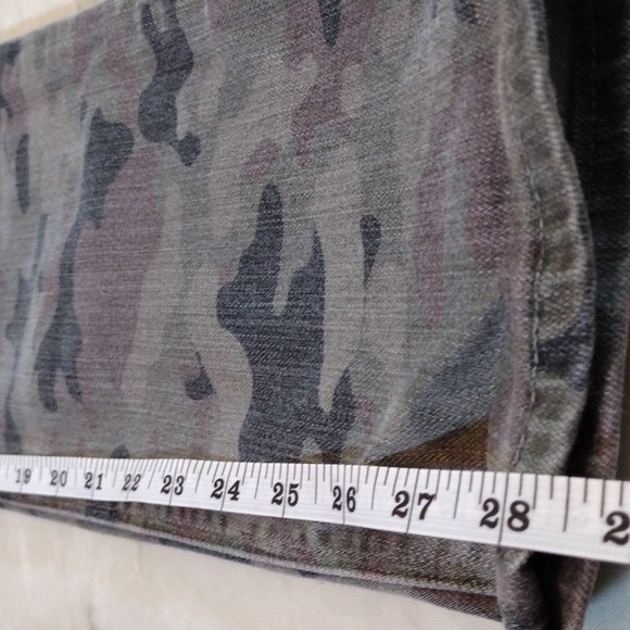 Hudson jeans. - Picture 11 of 14